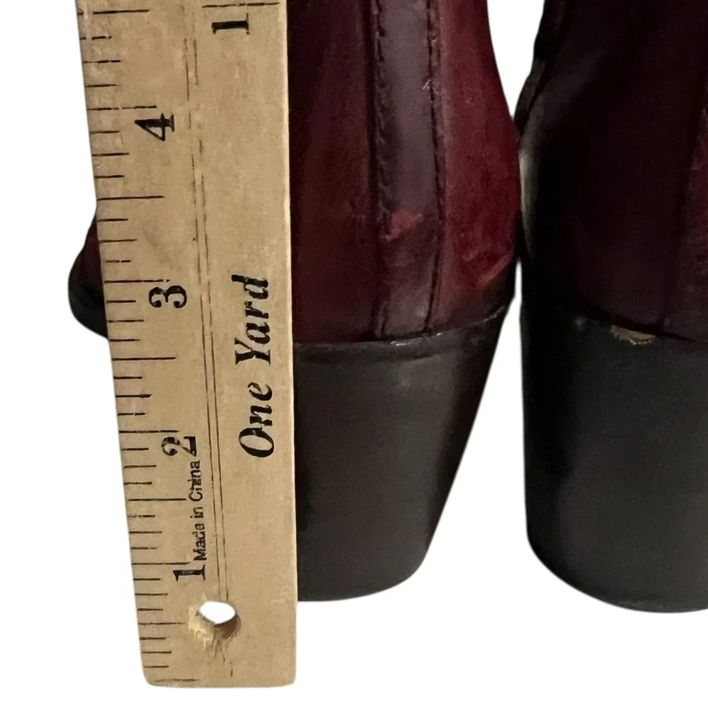 OTBT Ankle Boots Burgundy Size‎ 8 Snakeskin Cutout Block Heel Studded